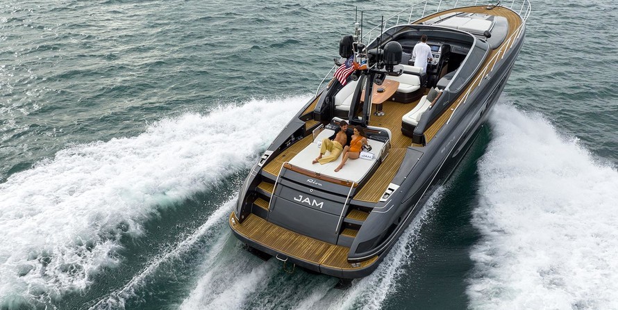 Riva 63 Virtus